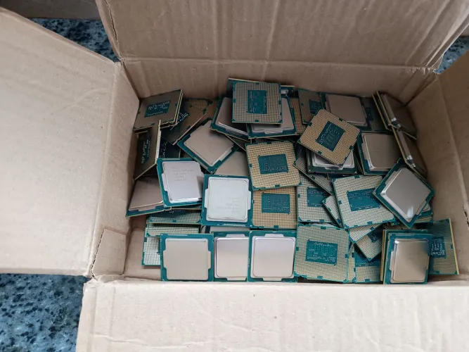 Vendo Lote com 90 Processadores Intel Core I5, 4a Geração Lga 1150 vários modelos, Novos.
