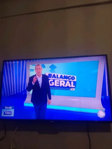 Tv 43POLEGADAS NAO E smart 