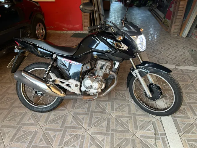 Fan 160 2022 - Preta