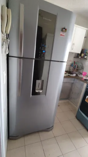 Geladeira Electrolux Infinit