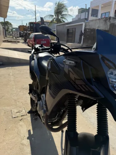 Vendo moto extra xre  