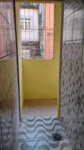 Vende-se ou aluga casa, Jd 25 de Agosto. Rua do Cemitério Tanque do Anil,2 quartos