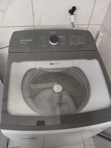 Máquina de lavar roupas semi nova, 7 meses de uso, Brastemp 13 kl  (a negociar o valor)