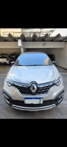 Renault Captur Iconic 1.3 TB 16V Flex 5P AUT 2022