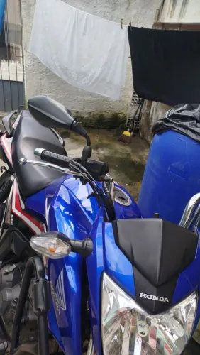 Vendo não aceito troca 