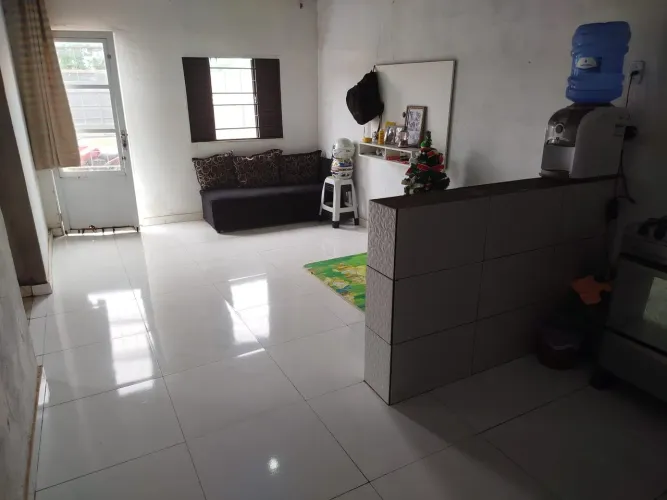 Casa no pedra 90 