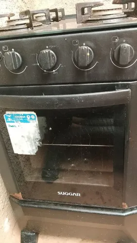 Vendo fogão por 200