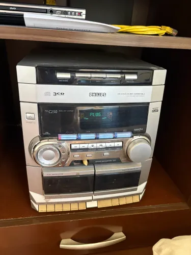 Aparelho de som Philips FW-C250 Mini Hi-Fi System