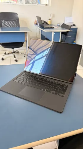 Tablet S9 Ultra completo ?