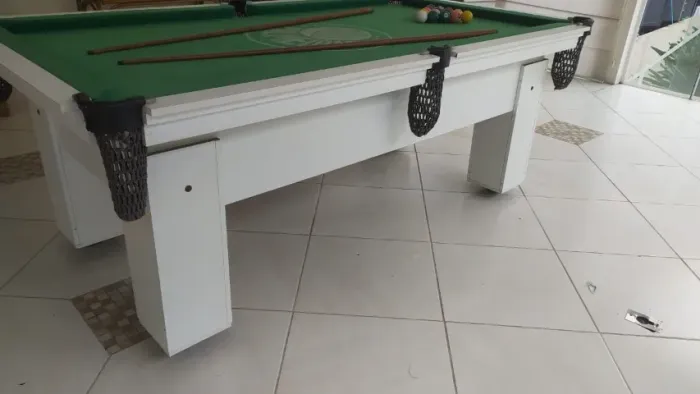Mesa de Sinuca Completa com Tacos e Suporte