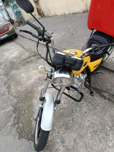Vendo Suzuki 125 intruder 2013