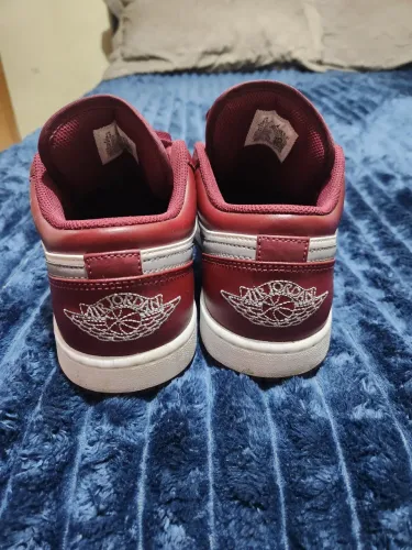 Tênis nike air Jordan 1 low