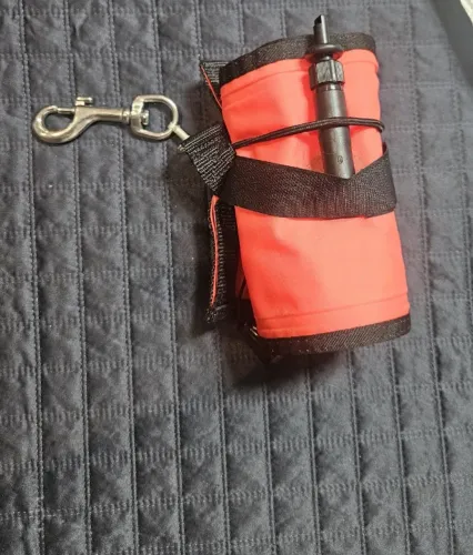 Boia de Sinalização para Mergulho (Salsichão / SMB) com Mosquetão