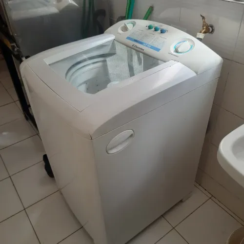 Máquina de Lavar 12kg Electrolux