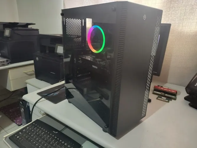PC Gamer - Ryzen 7
