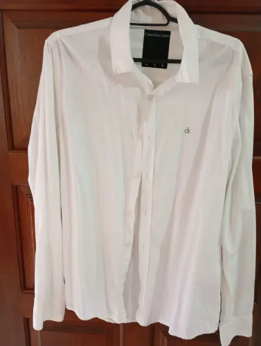 Camiseta M Calvin Klein