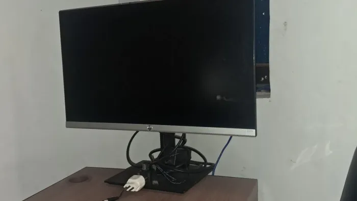 Monitor HP 24" slim