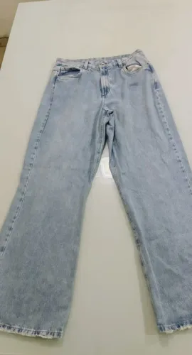 Calça Jeans clara Menina Rebelde