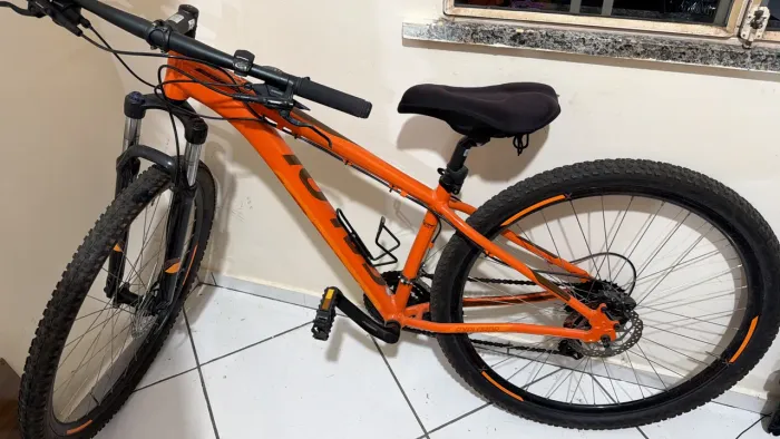 Bicicleta marca (Caloi)