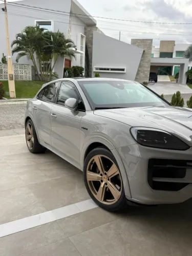 Porsche Cayenne Coupe E-hybrid 3.0 V6 462cv 2024