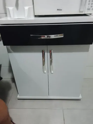 Armário bancada para microondas novíssimo 