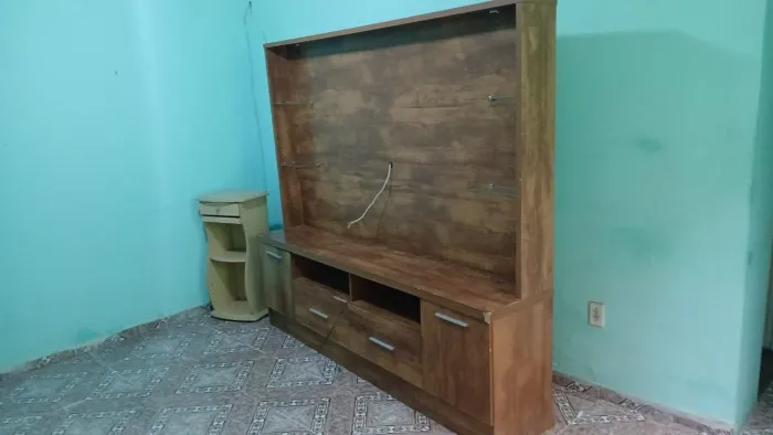 Vendo estante de sala por 300reais