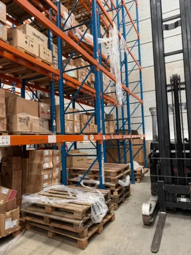 Porta Palete 10m (54 montantes e 600 travessas)