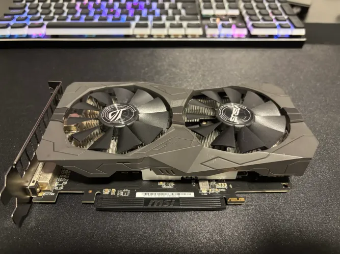 Placa Video Asus Rog RX460 4gb DDR5