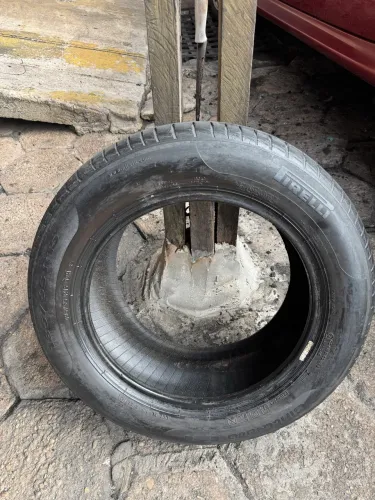 Pneu aro 15 185/65 Pirelli