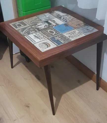 Mesa retrô vintage pé palito