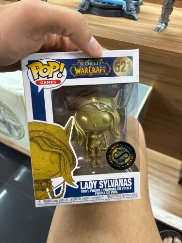 Funko Pop Lady Silvanas Dourada