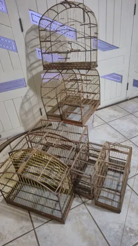 Gaiolas diversos tamanhos