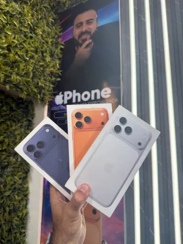 iphone 17 pro Max lacrado