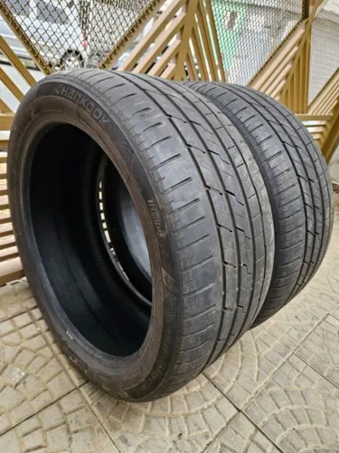 Pneu aro 21 275/40R21 - 275/40/21 Hankook ventus s1 107V runflat - meia vida