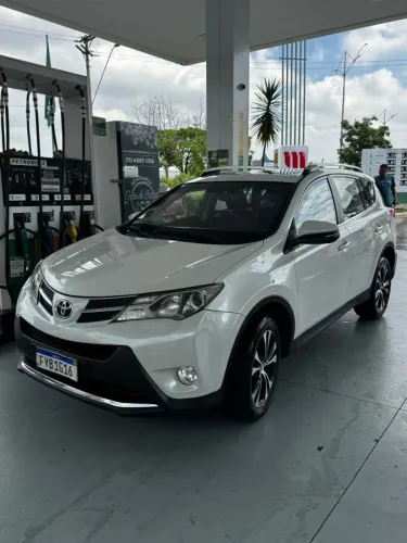 Toyota RAV4 2.5 4X4 16V Aut. 2014