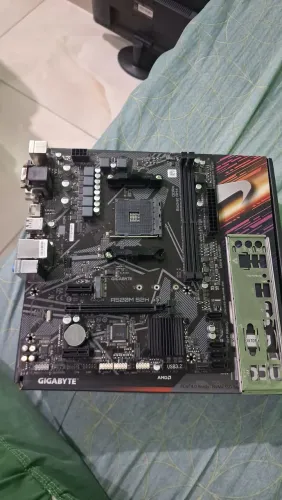 Placa Mãe Gigabyte A520M AM4
