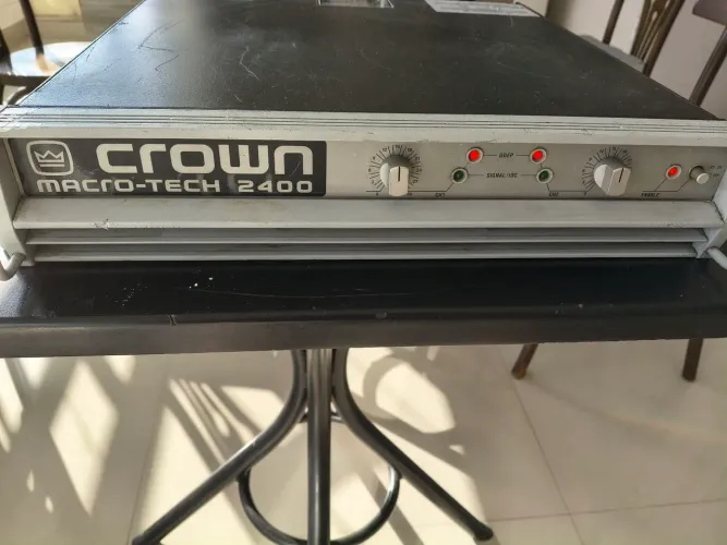 Potência Crow macro TEC 2400