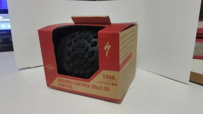 Pneu Specialized Ground Control Grid 2Bliss Ready T5. Aro 29 medida 2.35
