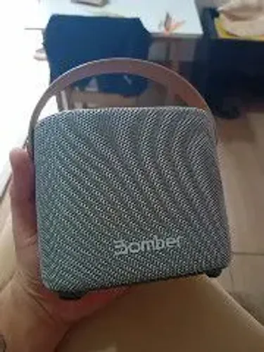 Caixa Bluetooth BomberBag com radiador passivo