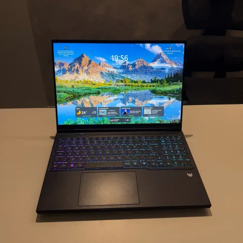 Notebook Gamer Acer Predator RTX 5070 (NA GARANTIA)
