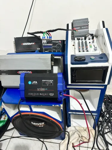 Caixa Trio som automotivo