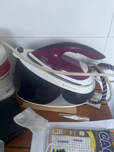 Ferro a vapor Philips Walita 