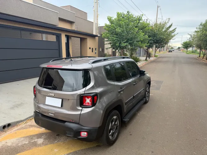 Jeep Renegade 1.8 4X2 Flex 16V Aut. 2021