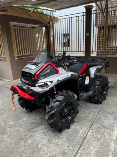 Can-am xmr 1000