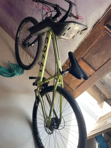 Bicicleta com cadeirinha