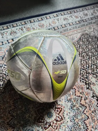 Bola De Futebol Adidas +F50 Effect Prata E Verde Original