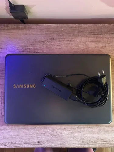 Vendo Notebook Samsung