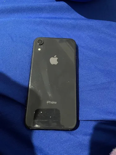Vendo iPhone XR 64GB para conserto ou retirada de peças.