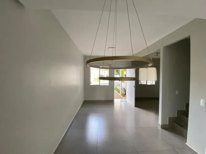 Sobrado para venda em Tubalina - Uberlândia - MG