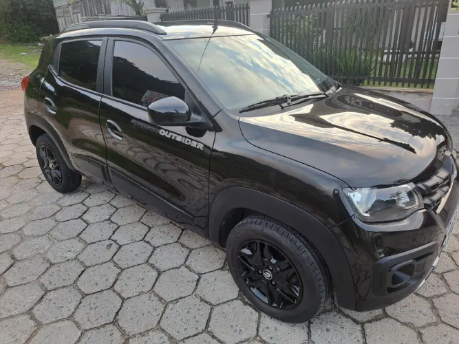 Renault Kwid Outsider 1.0 Flex 12V 5P Mec. 2022